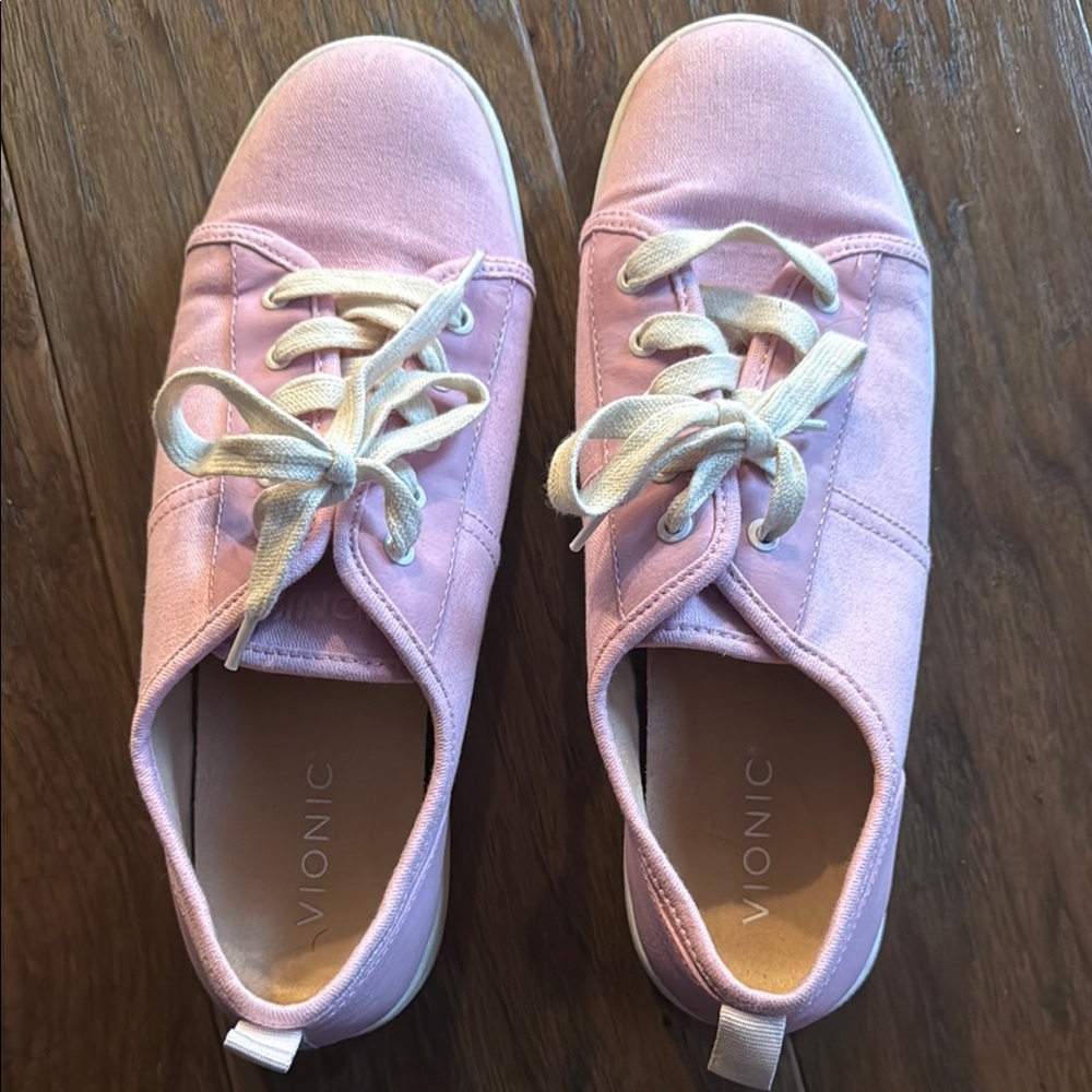 Vionic Women's Pink Casual Sneakers